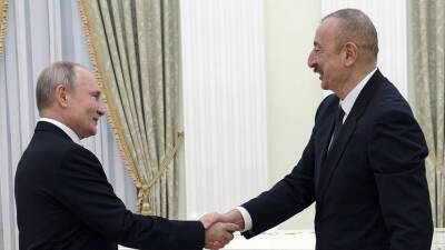 Путин и Алиев начали переговоры в Кремле