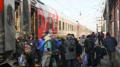 Первый поезд с эвакуированными жителями Донбасса прибыл в Подмосковье