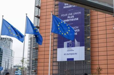 В Еврокомиссии рассказали, кого коснуться санкции Евросоюза