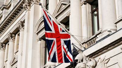 МИД Британии пригрозил ввести санкции против финансового сектора России