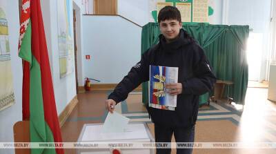 РЕПОРТАЖ: Первый день досрочного голосования на референдуме по Конституции в Могилевской области