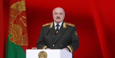 Лукашенко пообещал наращивать военное сотрудничество с Россией
