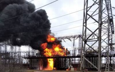 Масштабный пожар вспыхнул на Луганской ТЭС: обстрелы мешают тушению, видео с места ЧП