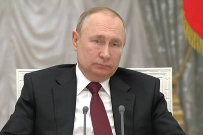 Путин подписал законы о признании ДНР и ЛНР