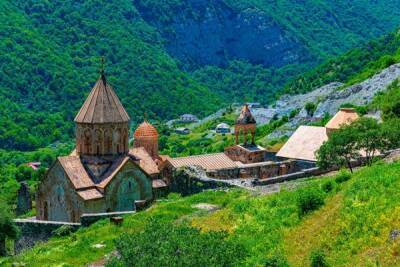 Что меняет признание ДНР и ЛНР Москвой для Карабаха — мнение