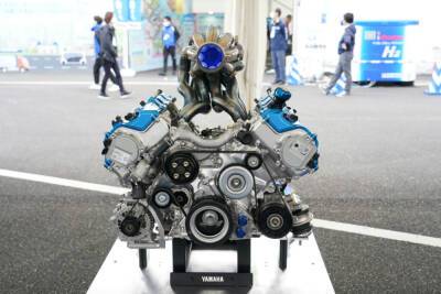 Toyota и Yamaha объединили усилия для создания пятилитрового водородного двигателя V8