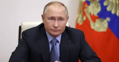 "Они были убиты": Путин заявил, что Минских соглашений больше нет