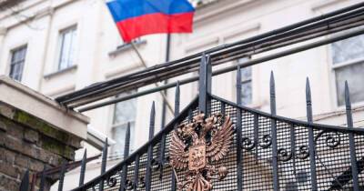 Посольство РФ в Британии назвало нелегитимными новые санкции Лондона