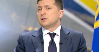Зеленский объявил о послаблениях для бизнеса и призвал олигархов остаться в Украине