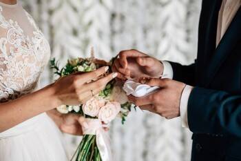 Названо количество пар на Вологодчине, которые успели заключить брак 22.02.2022