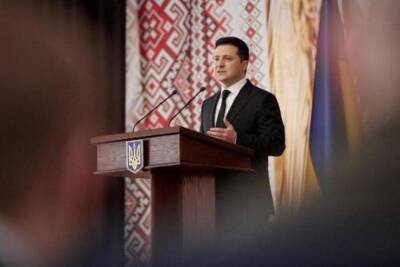 Зеленский объявил на Украине налоговые каникулы