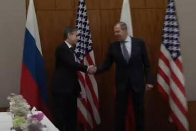Госсекретарь США Блинкен отказался от встречи с российским министром Лавровым
