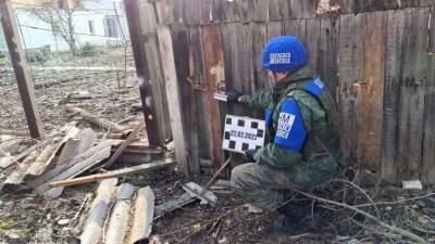 Праздник под обстрелами: что происходит в Донбассе после признания ДНР и ЛНР