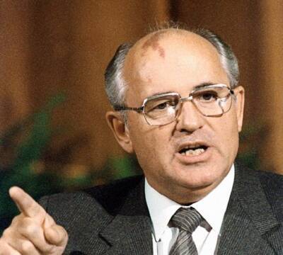 Зачем на самом деле Горбачёв стал первым Президентом СССР - Русская семерка