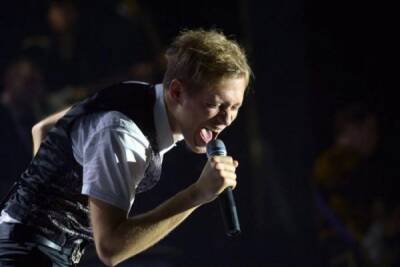 Известный в Латвии певец призвал коллег перестать ездить с концертами в Россию