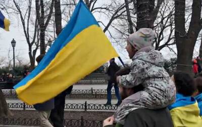 Маленькая одесситка покорила украинцев на "Марше единства": видео - politeka.net - Украина - Одесса - Одесская обл.