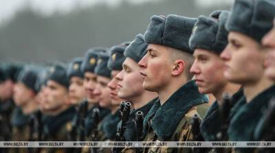 Головченко: Вооруженные Силы надежно защищают безопасность государства