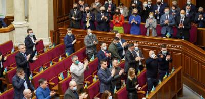 Рада підтримала введення санкцій проти російських депутатів, які голосували за незалежність «ЛДНР»