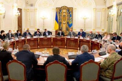 СНБО поддержал введение ЧП по всей Украине, кроме Донецкой и Луганской областей