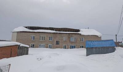 В Башкирии обрушилась крыша двухэтажного жилого дома
