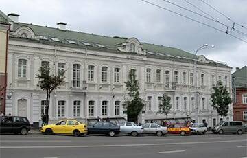 Еще один попавший под санкции белорусский банк продает свой офис