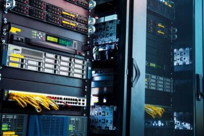 Власти готовы ликвидировать данные на серверах в Киеве в случае вторжения России