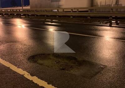Рязанских водителей предупредили об огромной яме на Московском шоссе