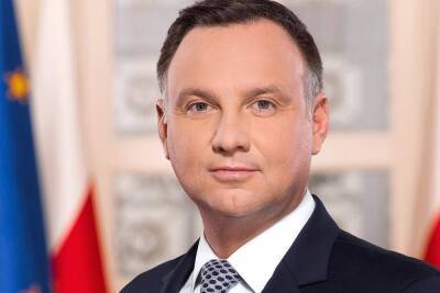 Президент Польши пригрозил блокадой туристических поездок россиян
