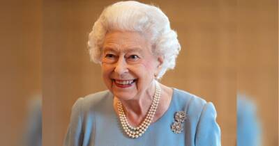 «Чекаємо на підтвердження з тридев'ятого королівства»: у мережі висміяли дивні чутки про смерть королеви Єлизавети II