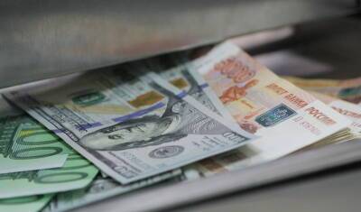 Доллар снова взлетел выше 80 рублей