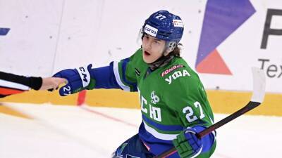 Врач рассказал, сможет ли хоккеист Амиров вернуться в спорт после опухоли мозга