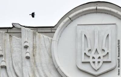 Парламент Украины утвердил решение о введении ЧП по всей Украине с 24 февраля