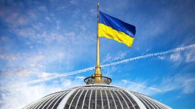 Верховная Рада Украины утвердила введение чрезвычайного положения