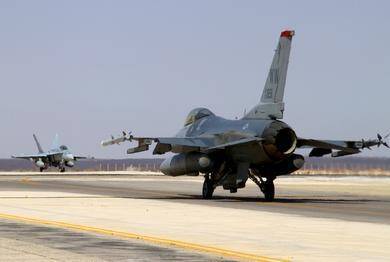 В Ираке сообщили о ликвидации пятерых боевиков ИГ в результате авиаударов - trend.az - Ирак