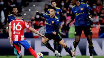 «Атлетико» и «Манчестер Юнайтед» сыграли вничью в 1/8 финала Лиги чемпионов
