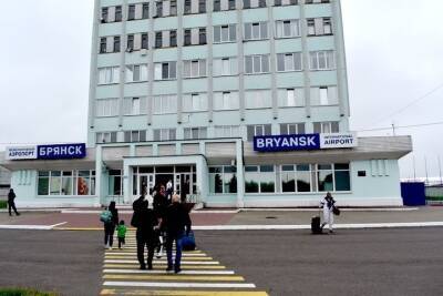 Брянский аэропорт закрылся в связи с событиями в Украине