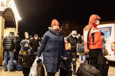 Любимов поддержал увеличение расходов на содержание беженцев