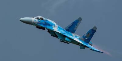 Украинский летчик сбежал в Европу на истребителе Су-27