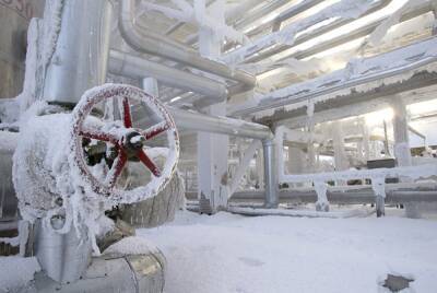 «Газпром» продолжает транзит газа через Украину, несмотря на войну