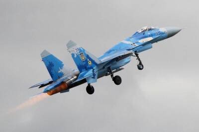 Украинский пилот угнал Су-27 в Румынию