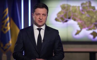 "Россия нанесла удары…": Владимир Зеленский объявил в Украине военное положение