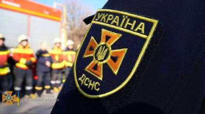 По всей Украине горят военные части и аэропорты