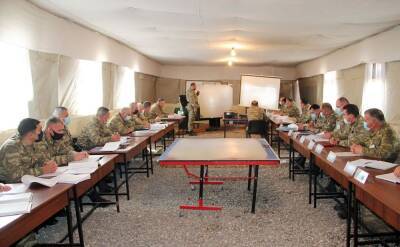 В Азербайджане проводятся командно-штабные учения соединений сухопутных войск