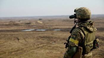 Руководство НАТО заявило, что не планирует вводить свои войска на Украину