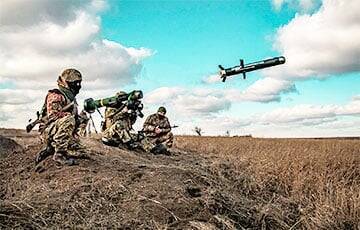 Украинские военные на Донбассе подбили три российских танка из ПТРК NLAW
