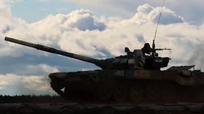 Эксперт разоблачил фейк о танках РФ на улицах Харькова: «Это украинские Т-64»