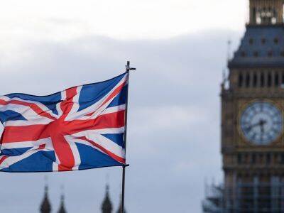Великобритания вводит санкции, закрывающие российским компаниям доступ на финансовый рынок страны