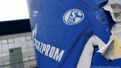 FC Schalke 04 сказал: «Прощай Россия! Прощай Газпром!»