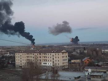 Сообщается о взрывах на территории Украины: кто стреляет?