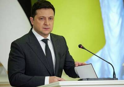 Зеленский подписал указ о всеобщей мобилизации на Украине в течение 90 суток